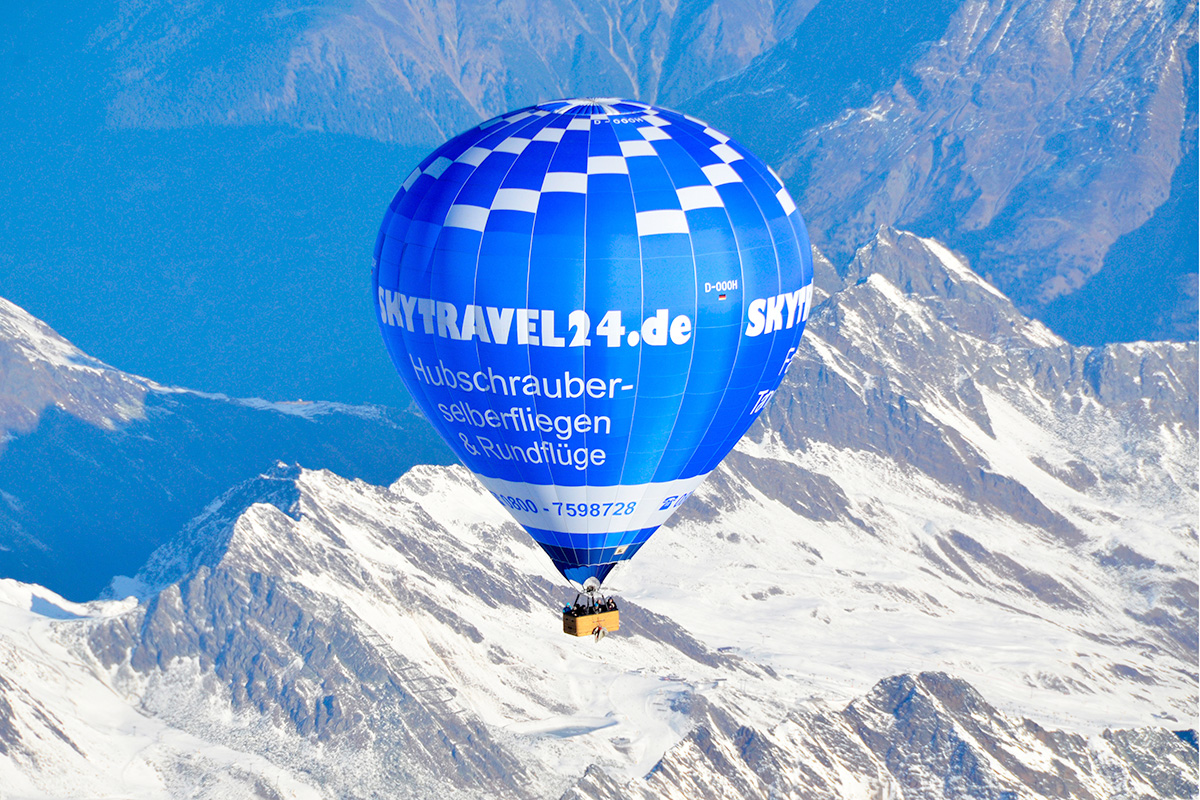 Skytravel24-Heißluftballon Skytours-Heißluftballon "Skytravel24" für Ballonfahrten in NRW